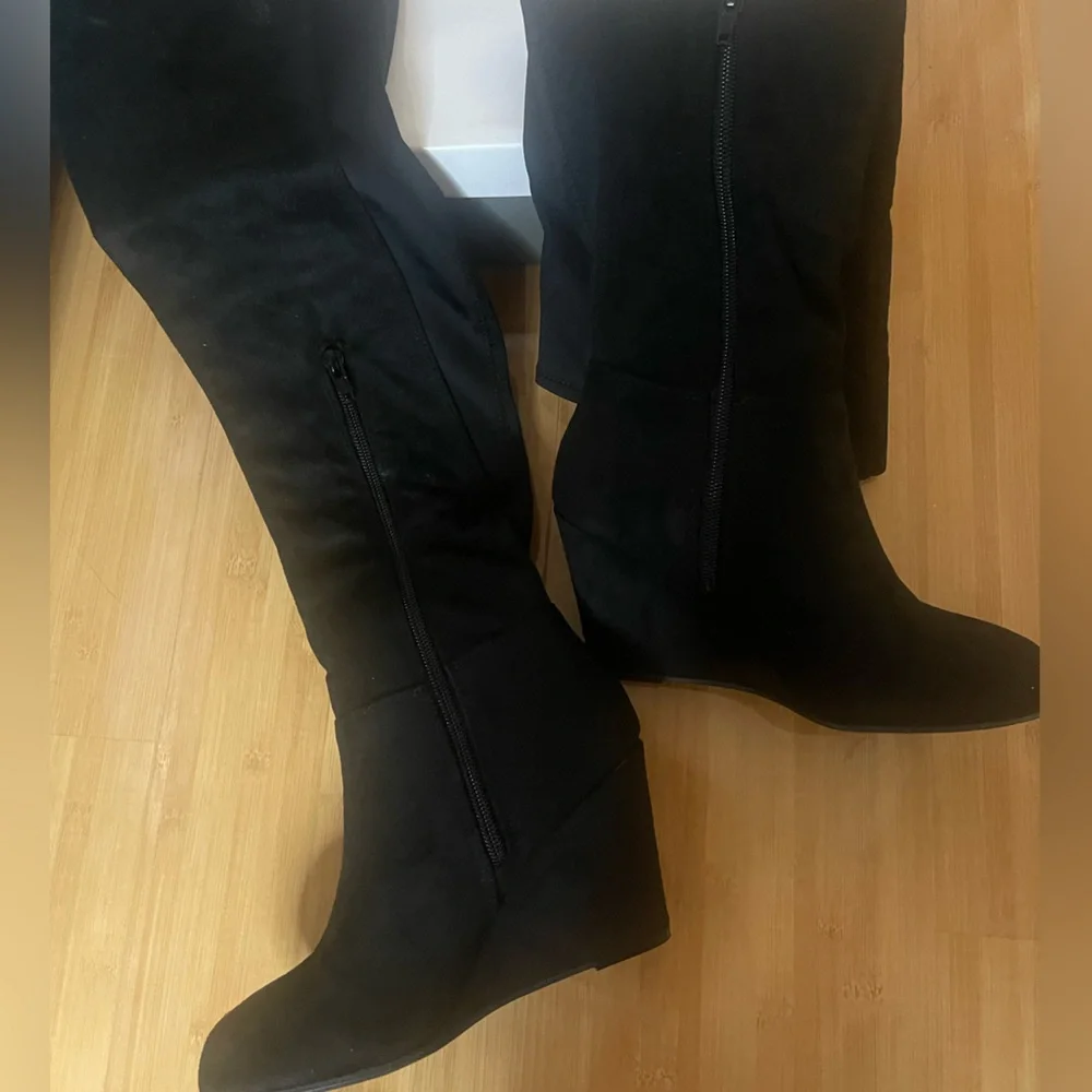 Chinese Laundry Black Over-the-Knee Boots‎